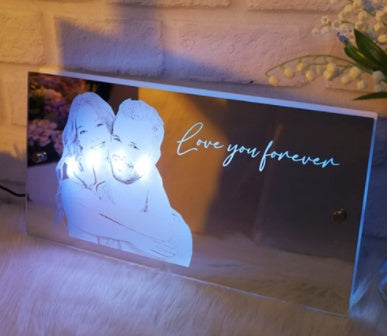 Magic mirror with name customisation